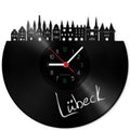 Wanduhr aus Vinyl Skyline Lübeck