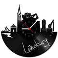 Wanduhr aus Vinyl Skyline Lüneburg