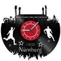 Fussball Wanduhr aus Vinyl Vereinsliebe Nürnberg