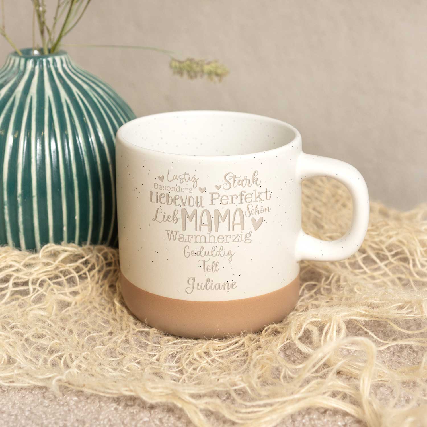 Gravierte Steingut Tasse - Mama Collage