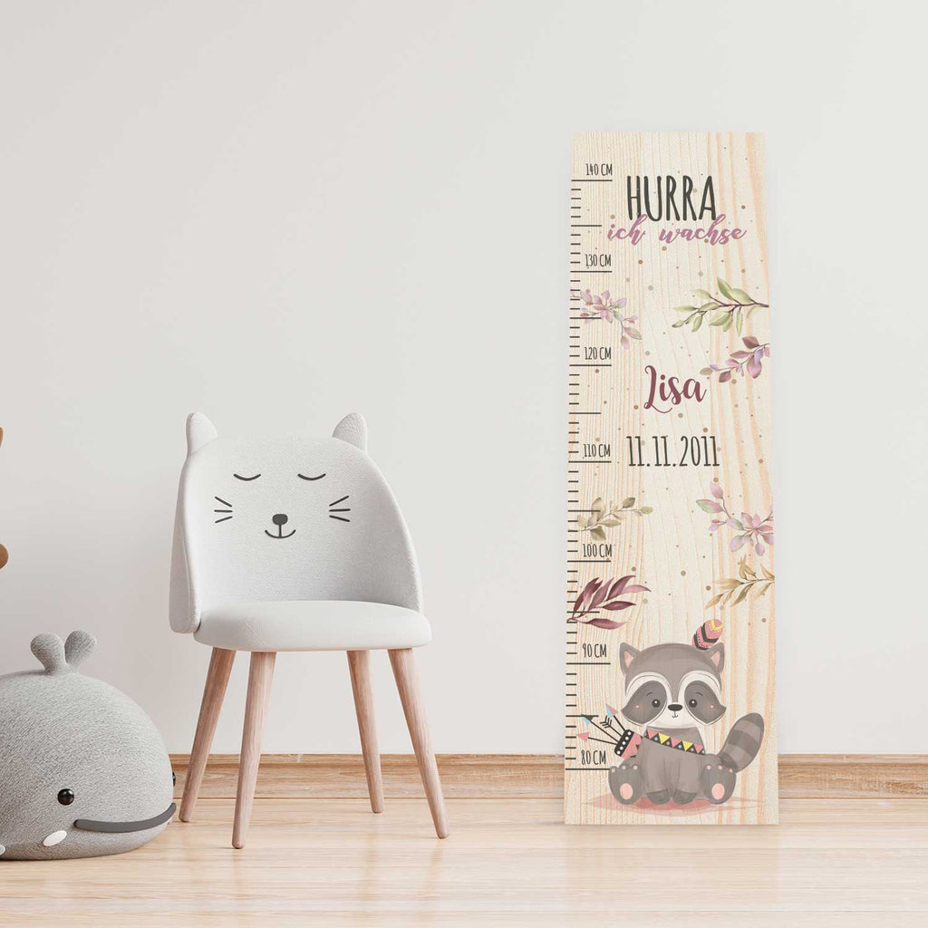 Messlatte mit Namen für Kinder im Waschbär Design