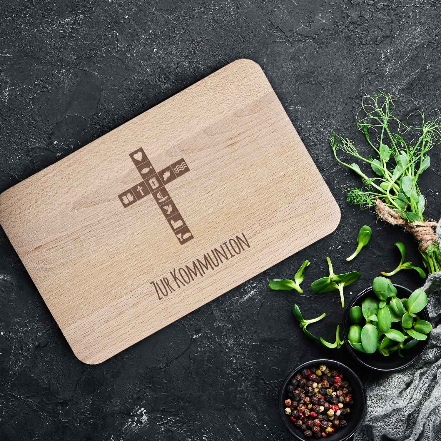 Frühstücksbrettchen mit Gravur "Kommunion Kreuz"