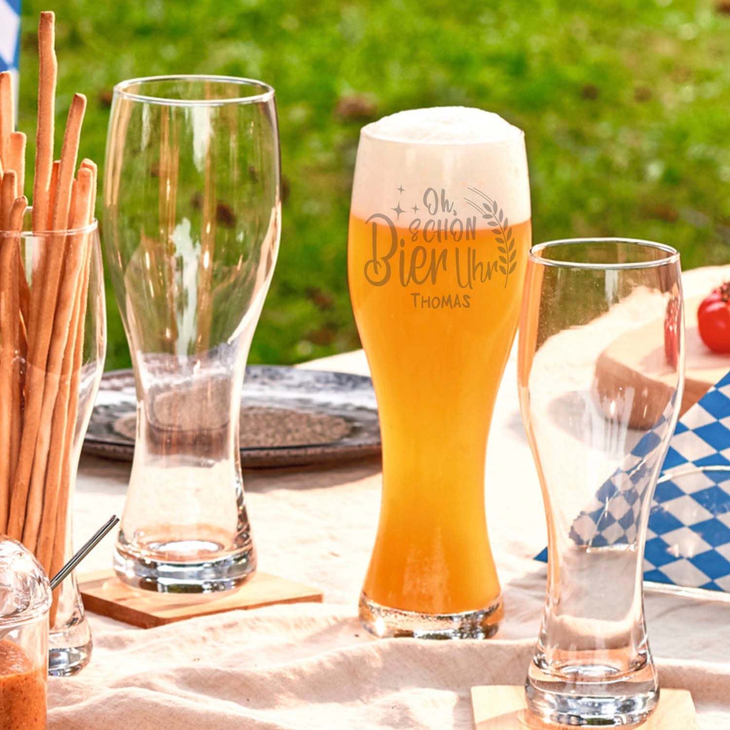 Leonardo Weizenglas "Oh schon Bier Uhr" mit Namen