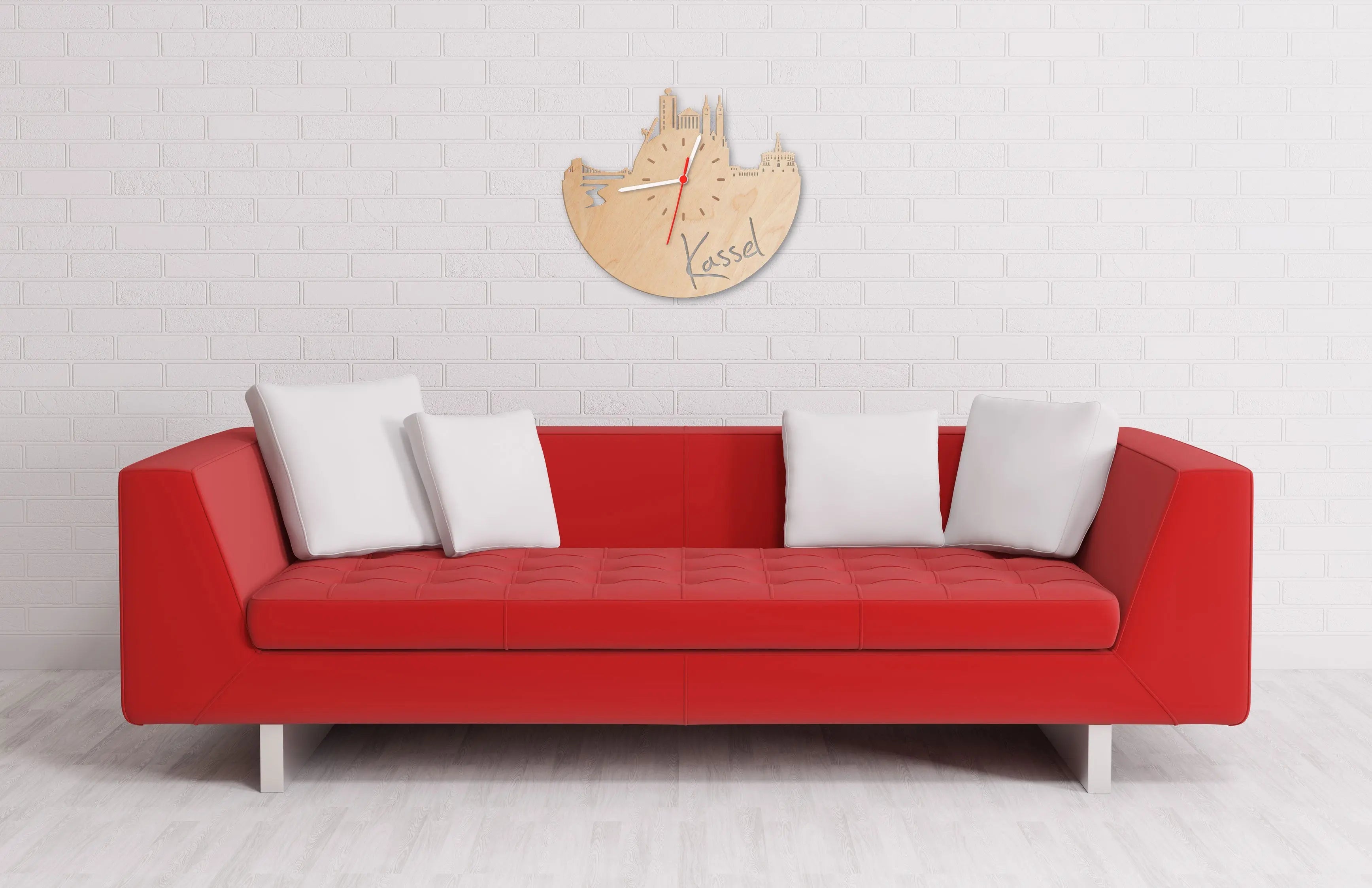 Wanduhr aus Holz Skyline Kassel