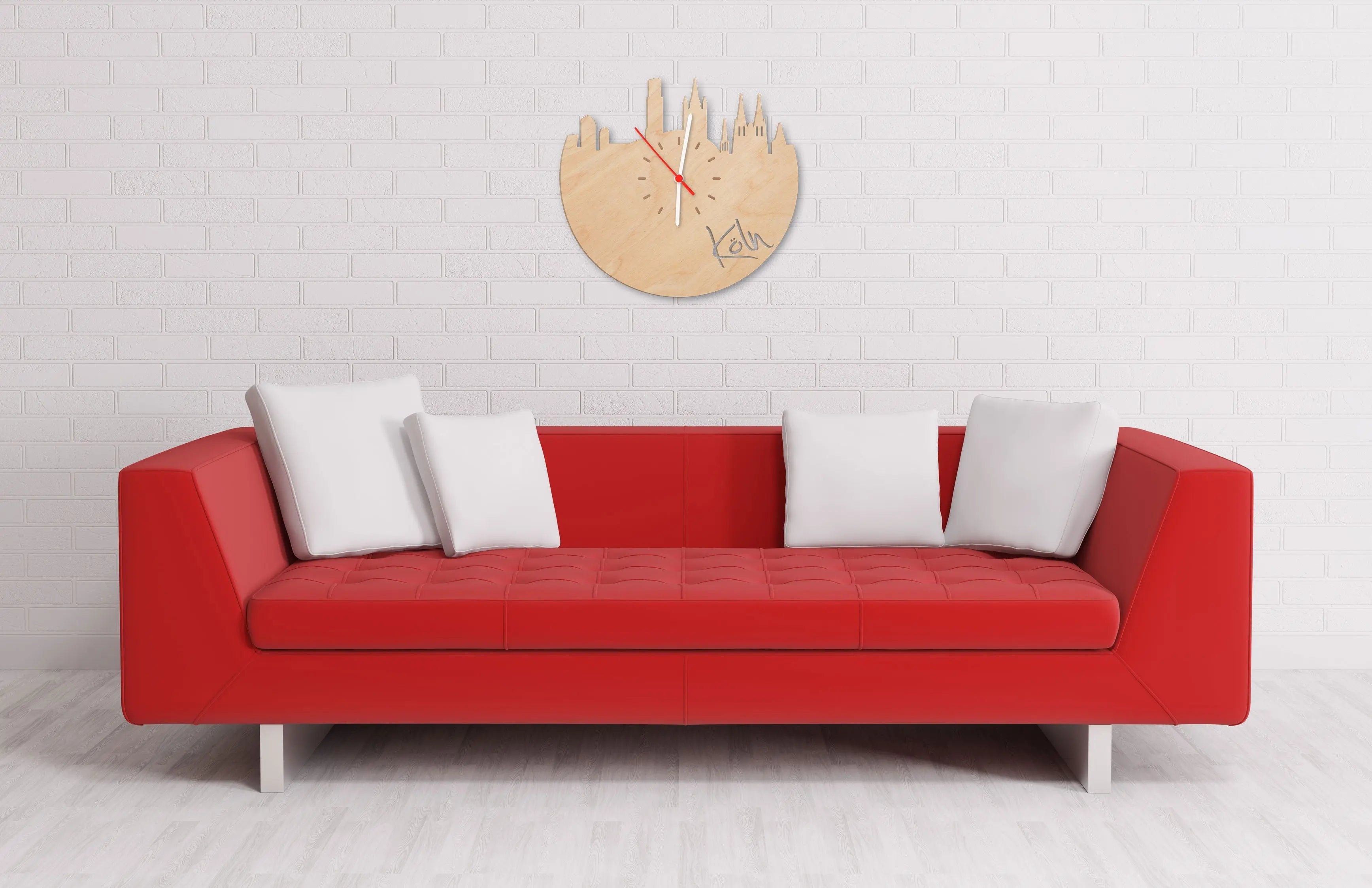 Wanduhr aus Holz Skyline Köln