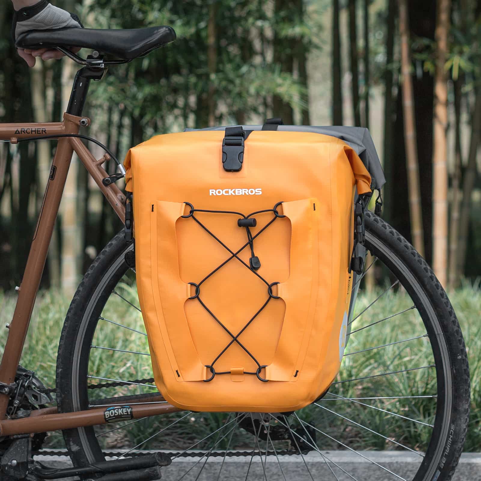 ROCKBROS Gepäckträgertasche 25L-32L 100 % wasserdicht mit Tragegriff